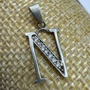 N inicial silver diamond necklace charm